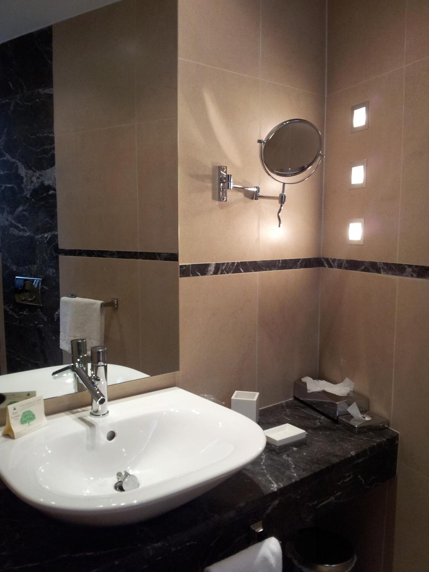 Hotel Excelsior Ла Мадалена Екстериор снимка