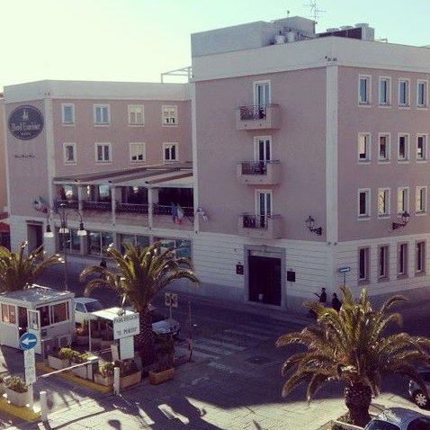 Hotel Excelsior Ла Мадалена Екстериор снимка
