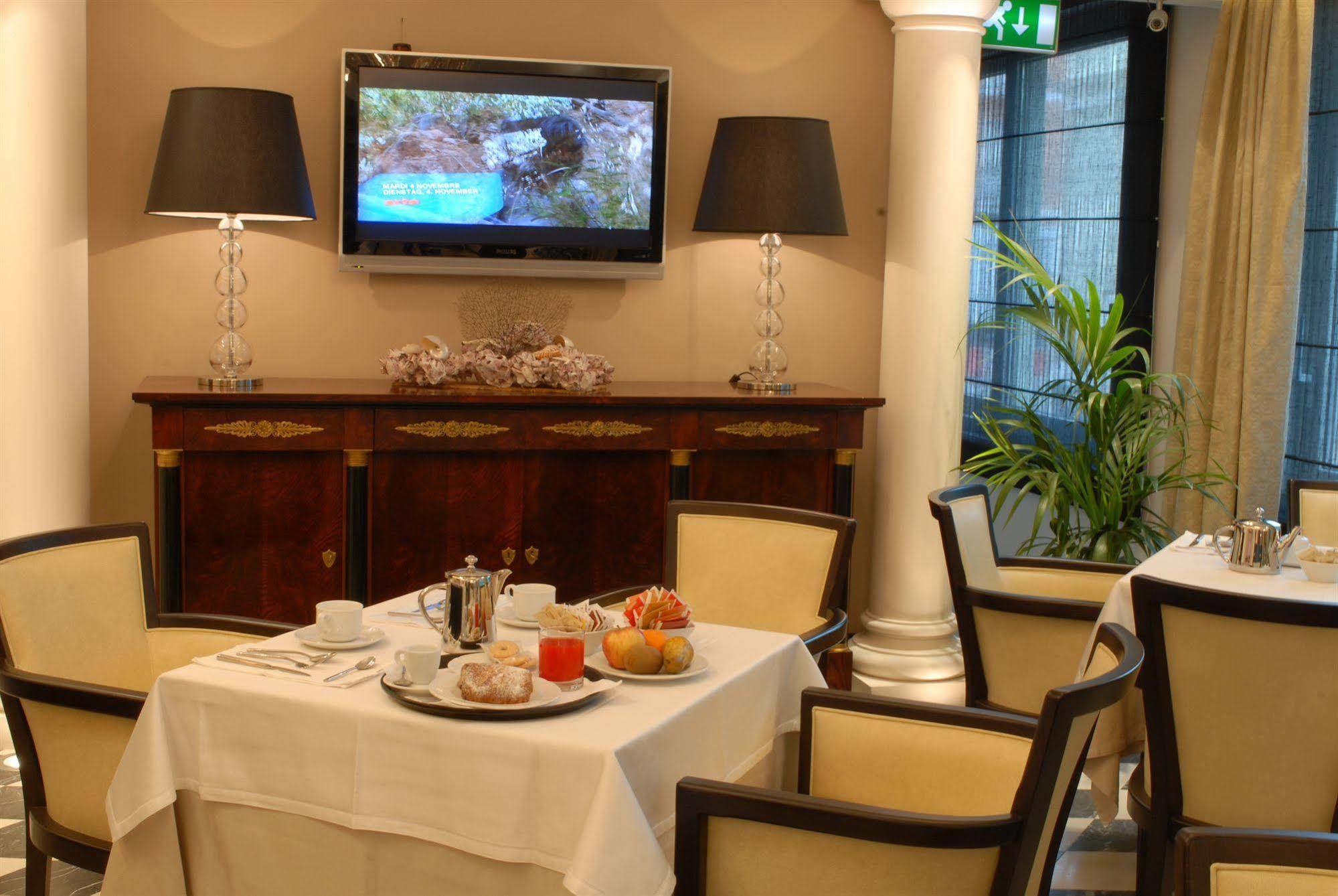 Hotel Excelsior Ла Мадалена Екстериор снимка