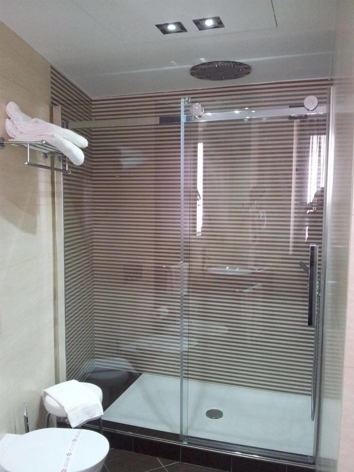 Hotel Excelsior Ла Мадалена Екстериор снимка