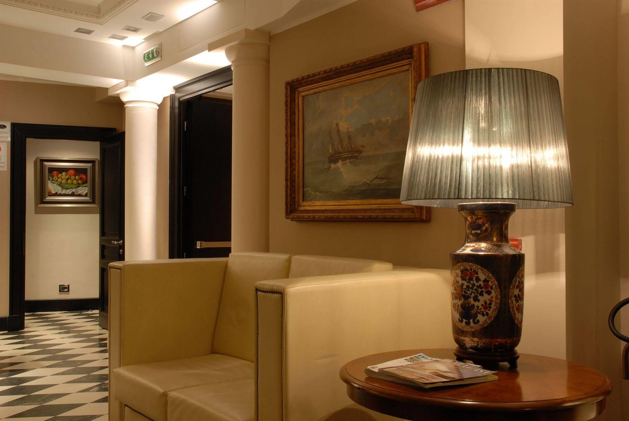 Hotel Excelsior Ла Мадалена Екстериор снимка